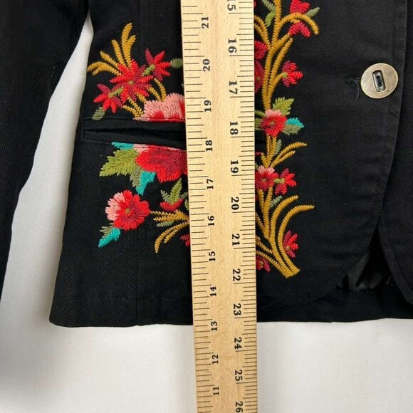 WE Women's S Fashion Black Floral Embroidered Blazer Jacket Boho Folk Tailored - Picture 4 of 15